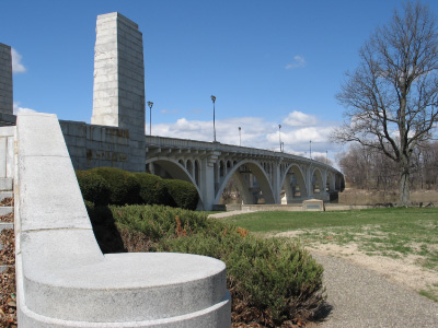 George Rogers Clark Memorial Bridge