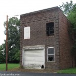 An old commercial building in Newtown. Not necessarily typical of the town. An old commercial building in Newtown. Not necessarily typical of the town.
