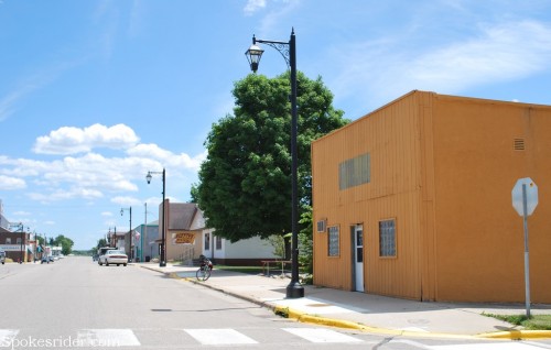 Main business street in Henning MN